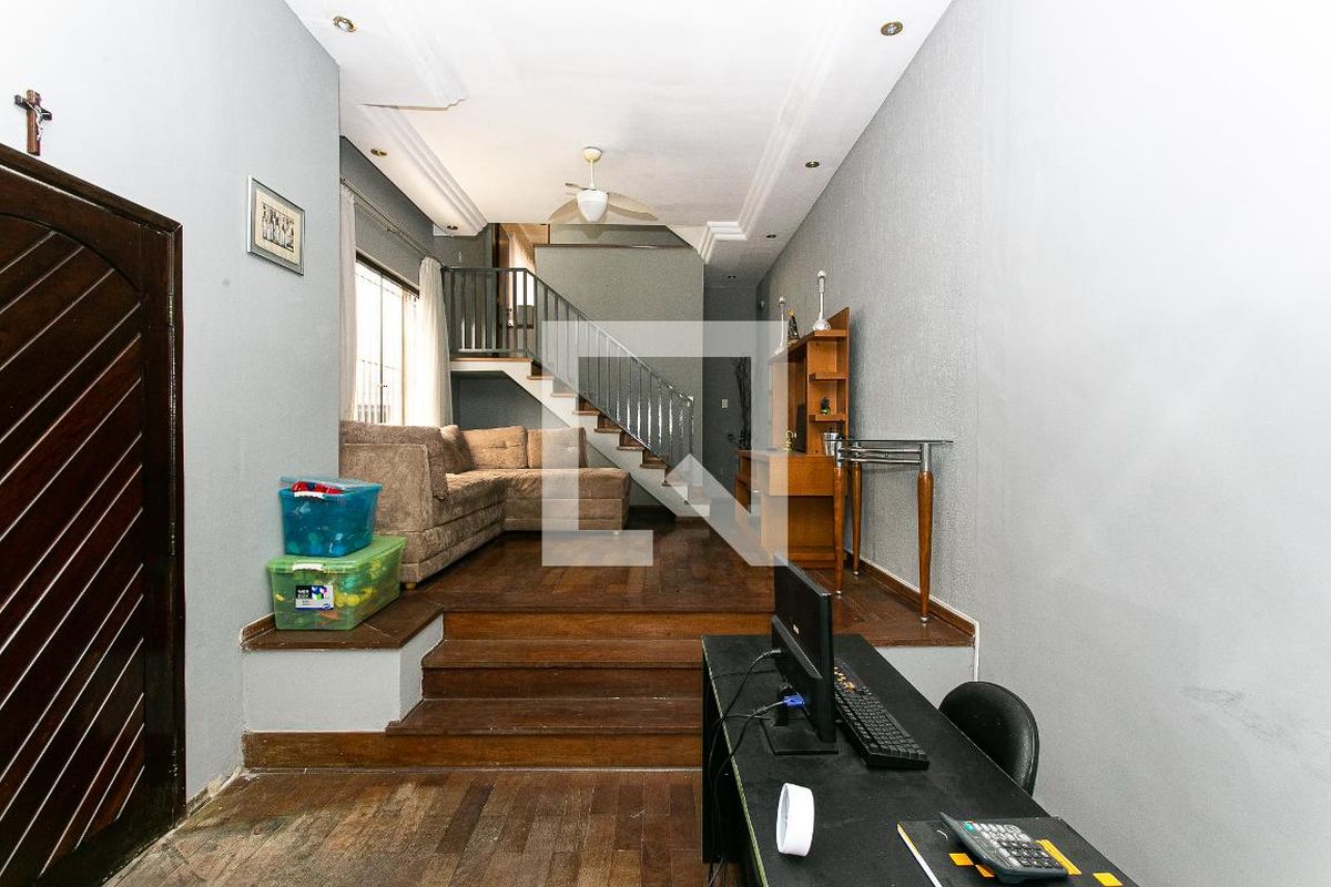 Casa, 3 quartos, 245 m² - Foto 4