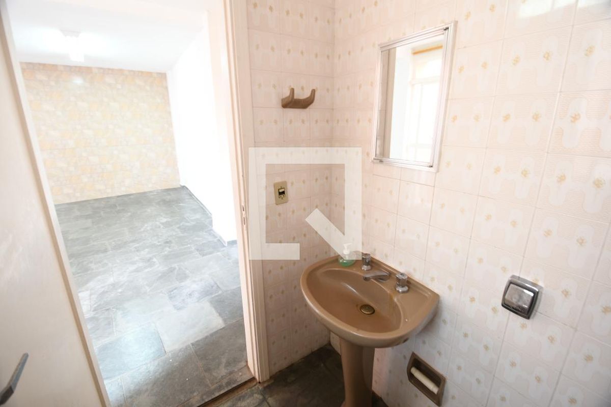 Casa à Venda - Taquaral, 4 Quartos,  157 m2 em , Campinas - sp | SoloBR