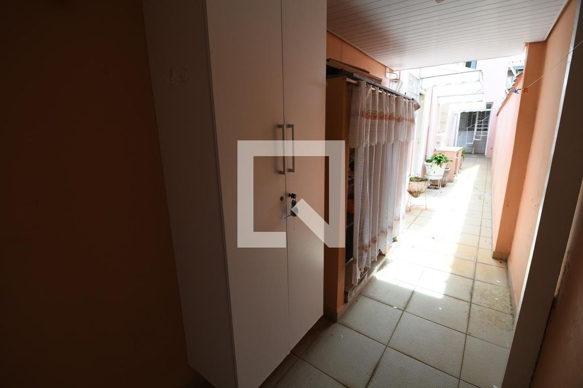 Casa à Venda - Taquaral, 4 Quartos,  157 m2 em , Campinas - sp | SoloBR