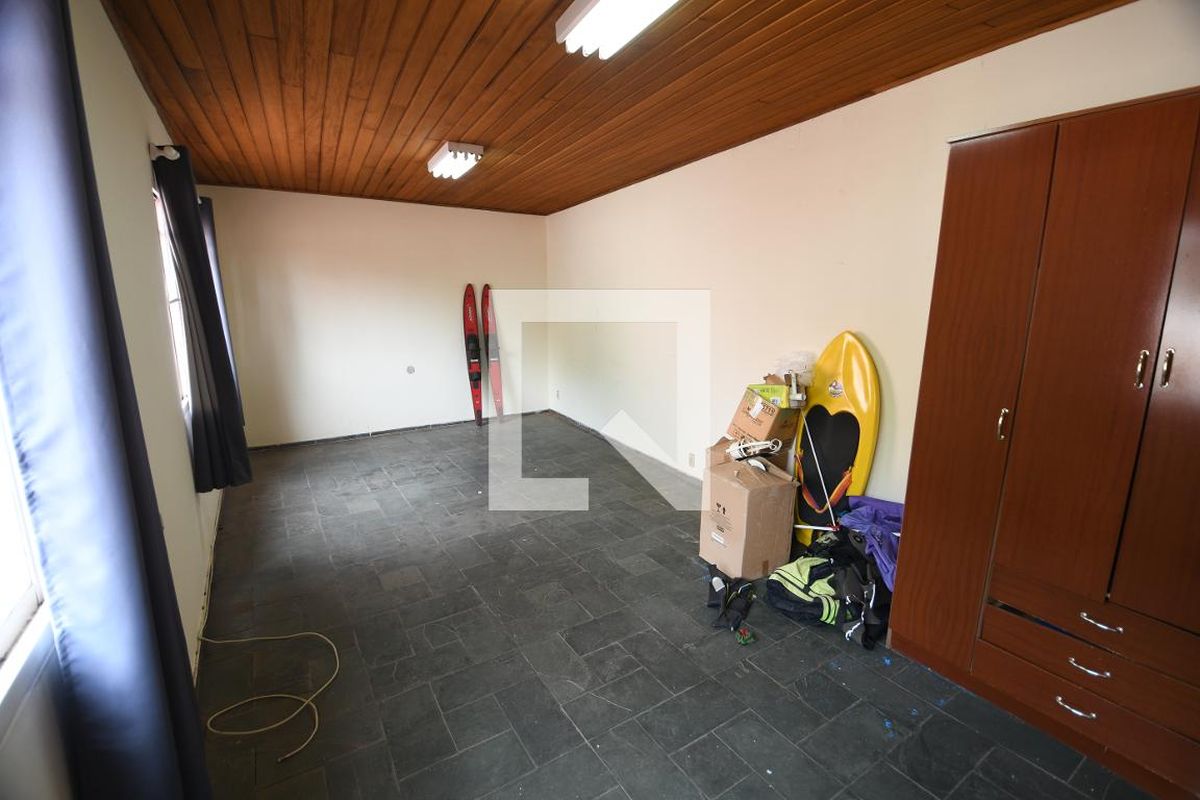 Casa à Venda - Taquaral, 4 Quartos,  157 m2 em , Campinas - sp | SoloBR