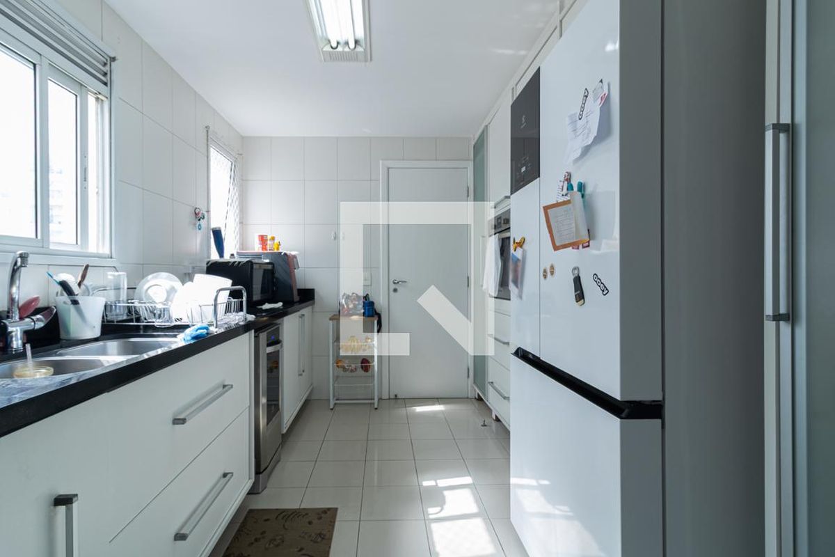 Apartamento, 3 quartos, 158 m² - Foto 86