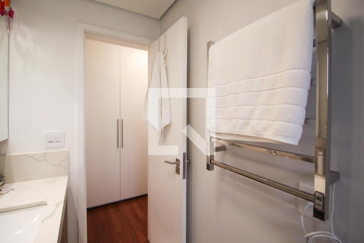 Apartamento, 3 quartos, 192 m² - Foto 78