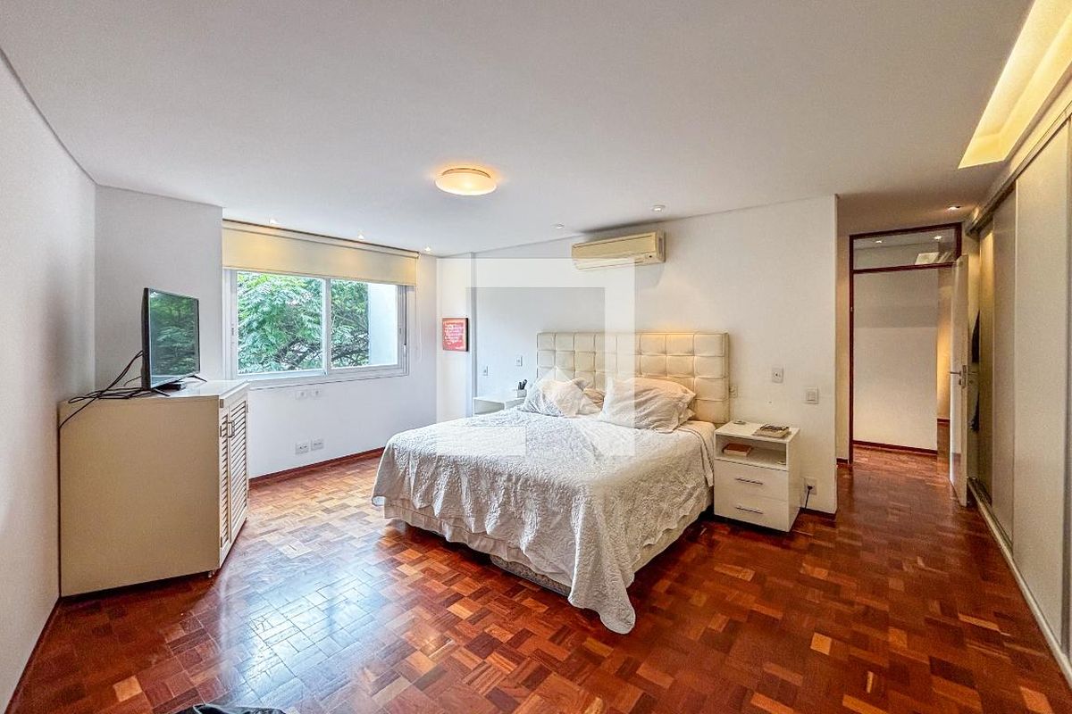 Apartamento, 3 quartos, 242 m² - Foto 108