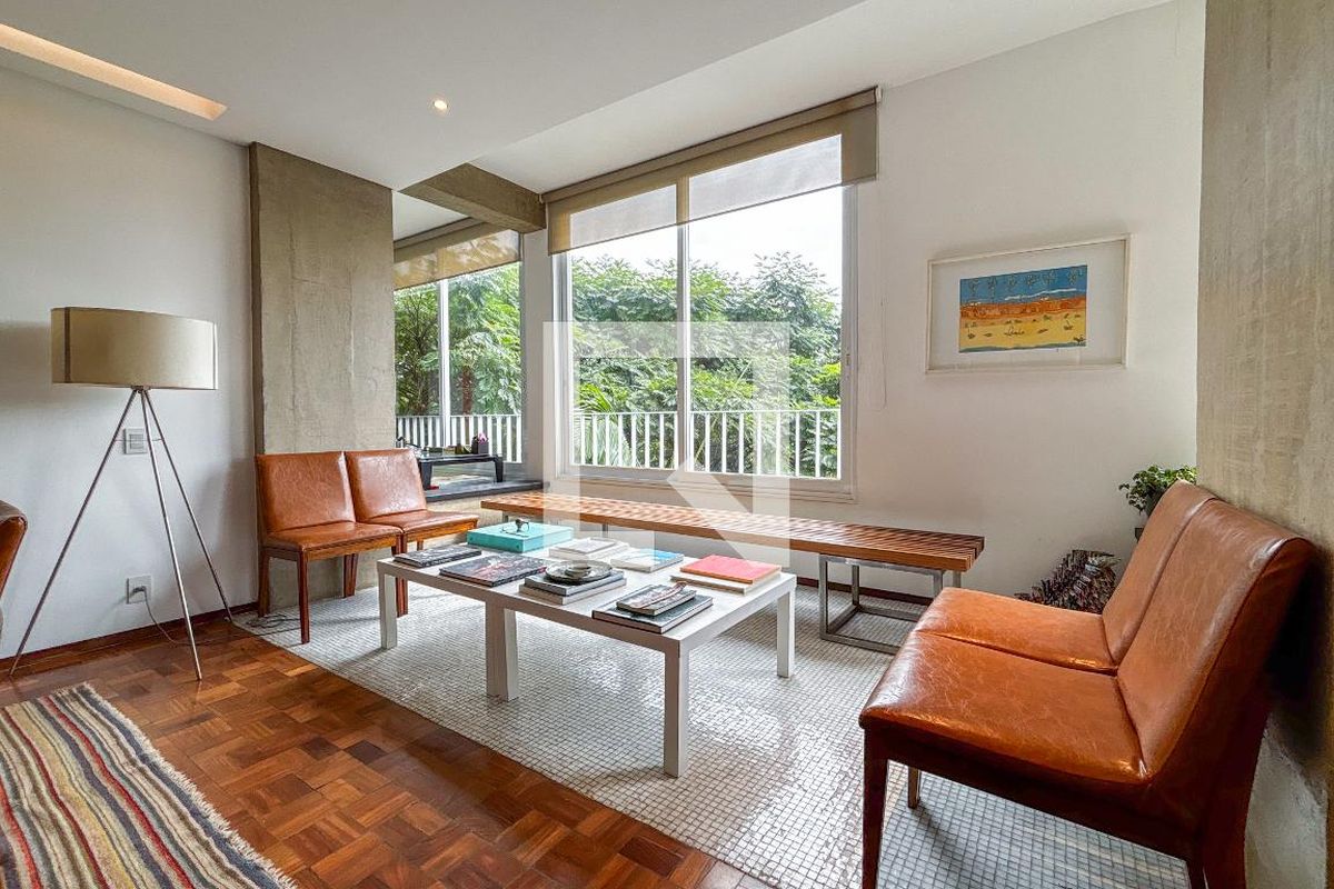 Apartamento, 3 quartos, 242 m² - Foto 52