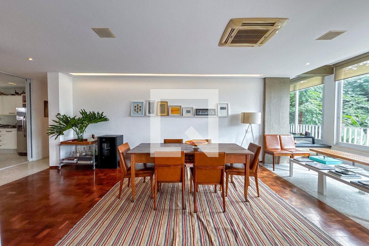 Apartamento, 3 quartos, 242 m² - Foto 36