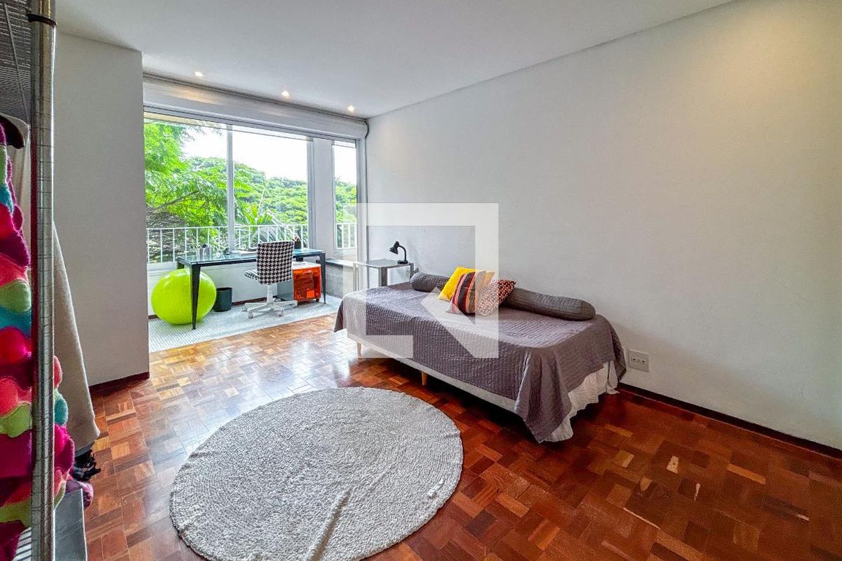 Apartamento, 3 quartos, 242 m² - Foto 72