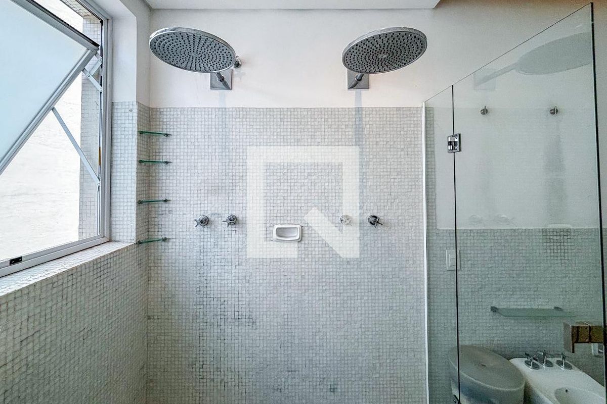 Apartamento, 3 quartos, 242 m² - Foto 140