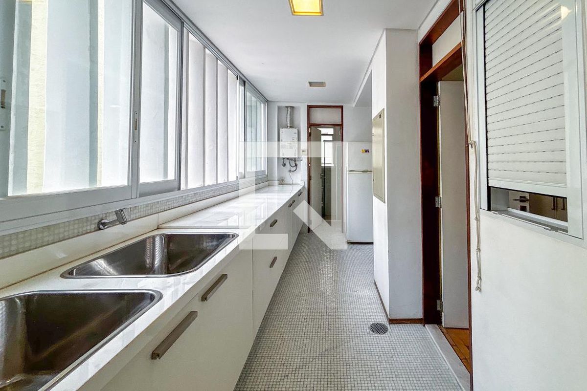 Apartamento, 3 quartos, 242 m² - Foto 193