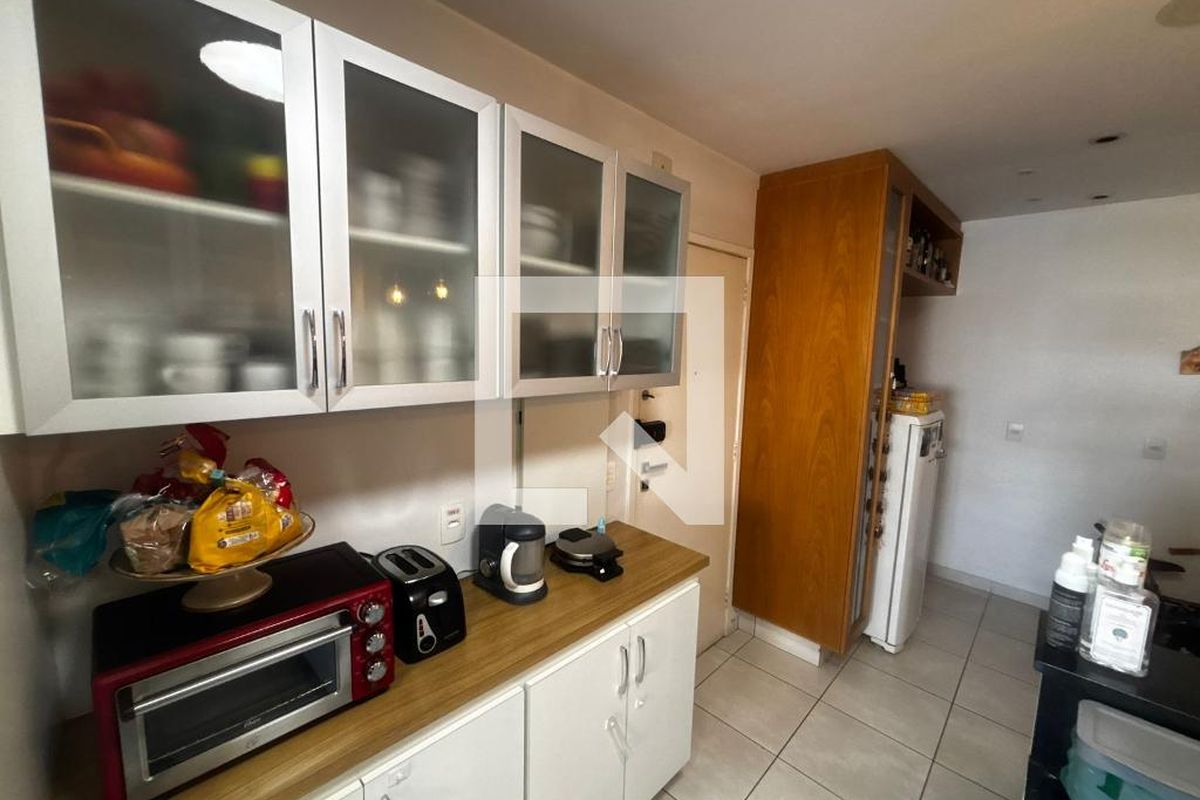 Apartamento, 3 quartos, 170 m² - Foto 10