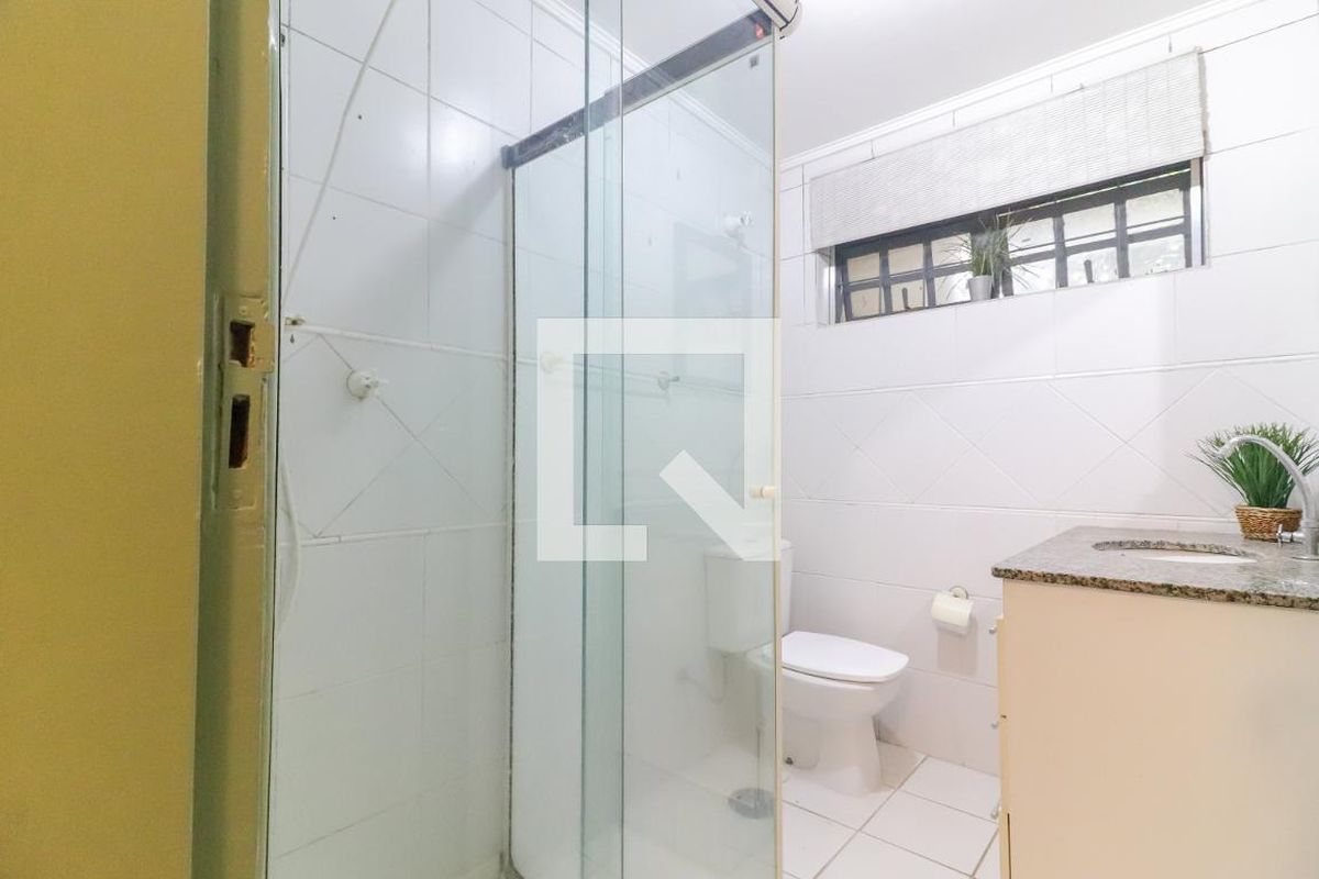 Casa, 3 quartos, 240 m² - Foto 80