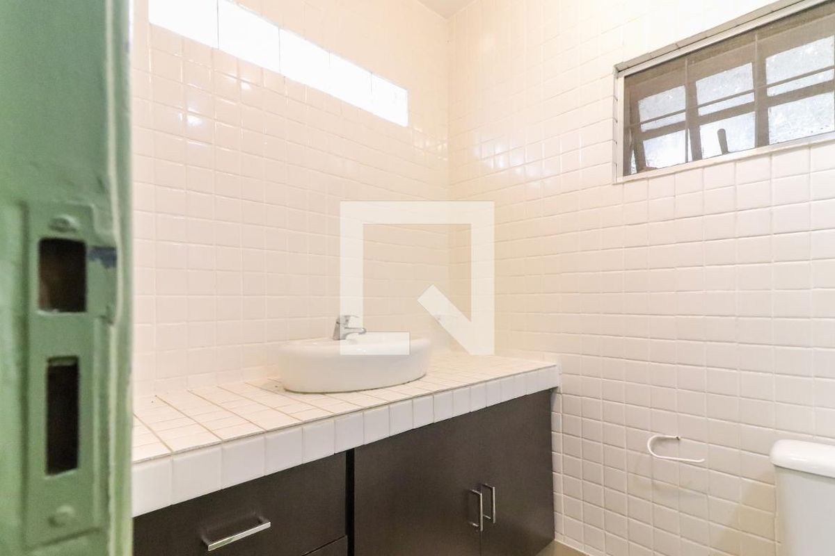 Casa, 3 quartos, 240 m² - Foto 46