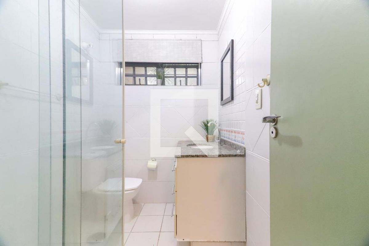 Casa, 3 quartos, 240 m² - Foto 78