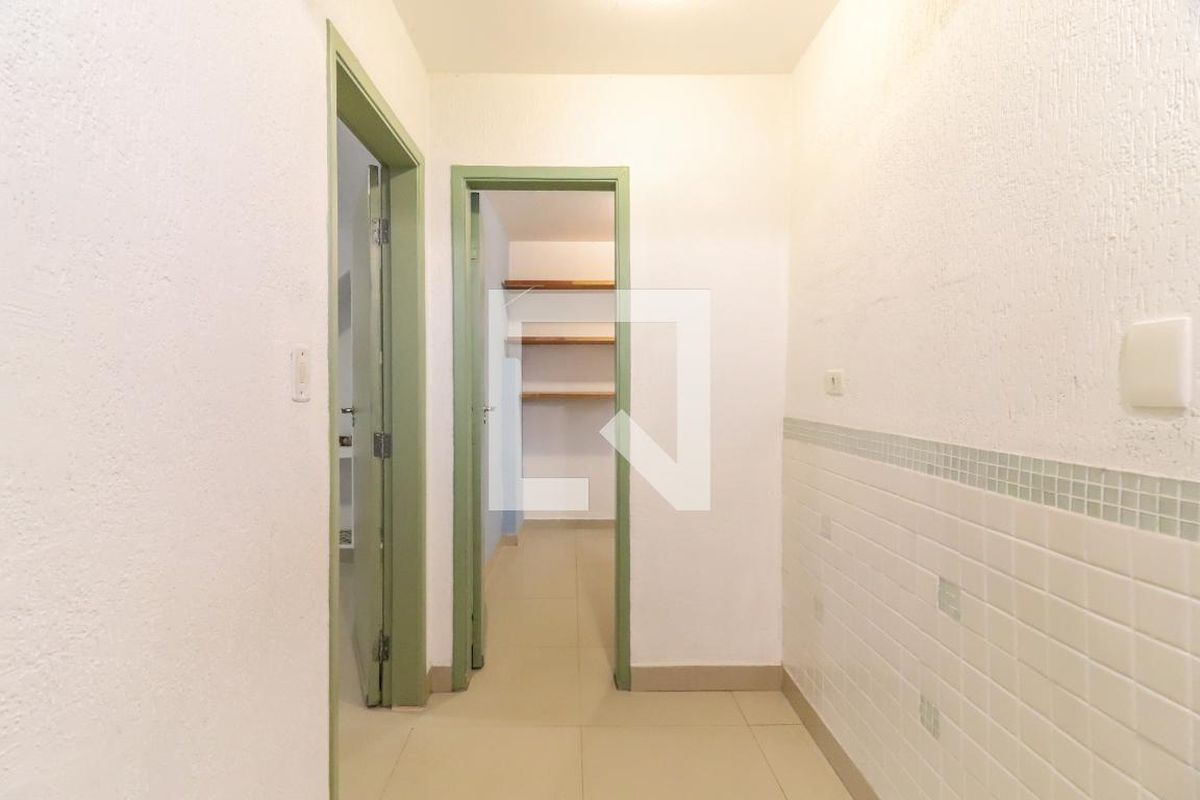 Casa, 3 quartos, 240 m² - Foto 36