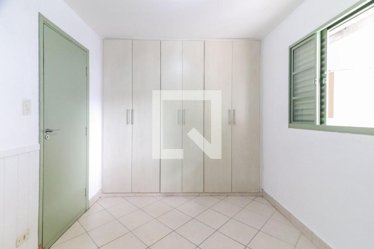 Casa, 3 quartos, 240 m² - Foto 42