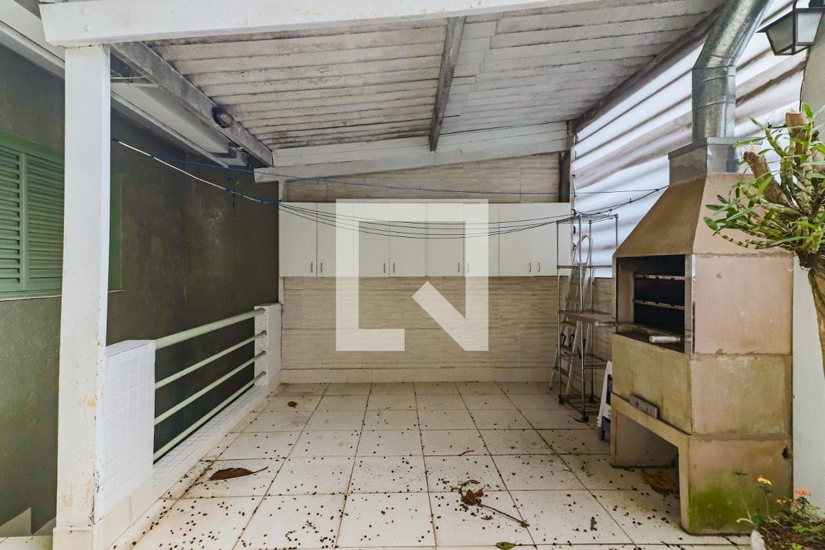 Casa, 3 quartos, 240 m² - Foto 102