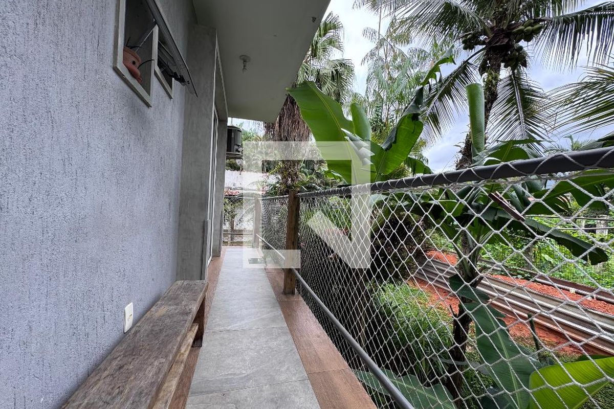 Casa, 5 quartos, 320 m² - Foto 38