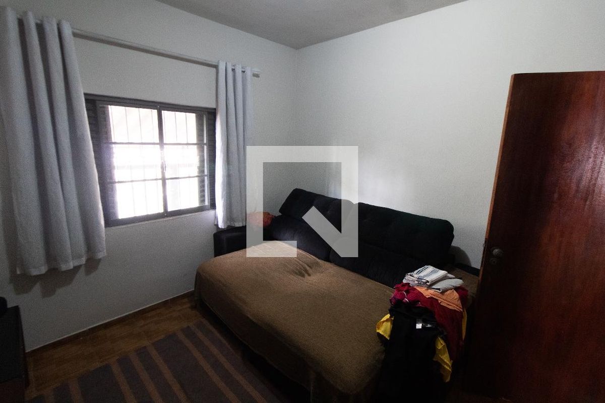Casa à Venda - Jardim Flamboyant, 3 Quartos,  250 m2 em , Campinas - sp | SoloBR