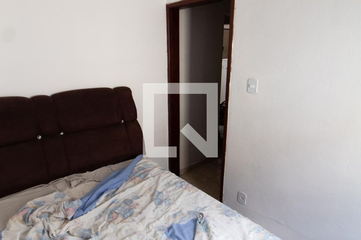 Casa à Venda - Jardim Flamboyant, 3 Quartos,  250 m2 em , Campinas - sp | SoloBR