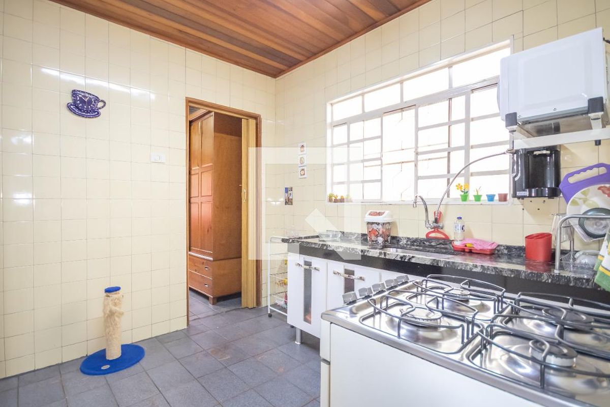 Casa, 2 quartos, 270 m² - Foto 33