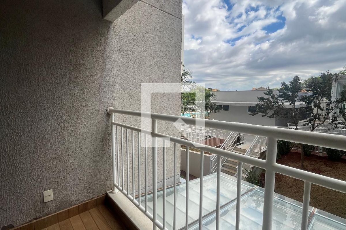 Apartamento à Venda - Mansões Santo Antônio, 2 Quartos,  57 m2 em , Campinas - sp | SoloBR