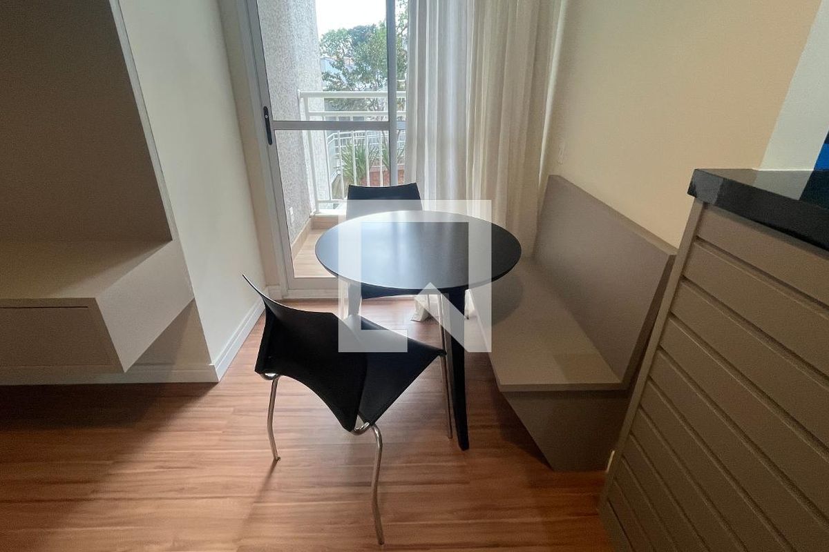 Apartamento à Venda - Mansões Santo Antônio, 2 Quartos,  57 m2 em , Campinas - sp | SoloBR