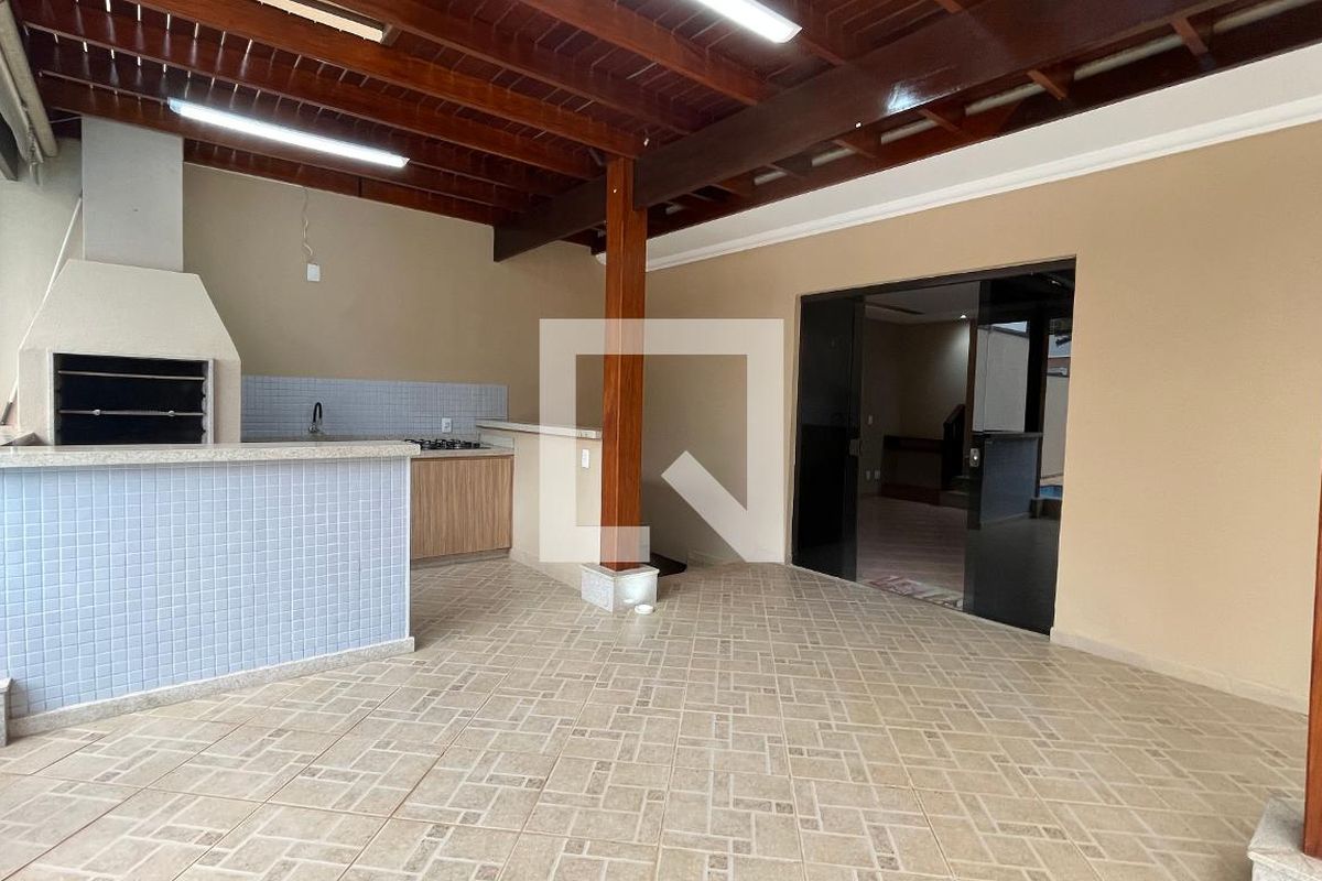 Casa à Venda - Mansões Santo Antônio, 5 Quartos,  407 m2 em , Campinas - sp | SoloBR