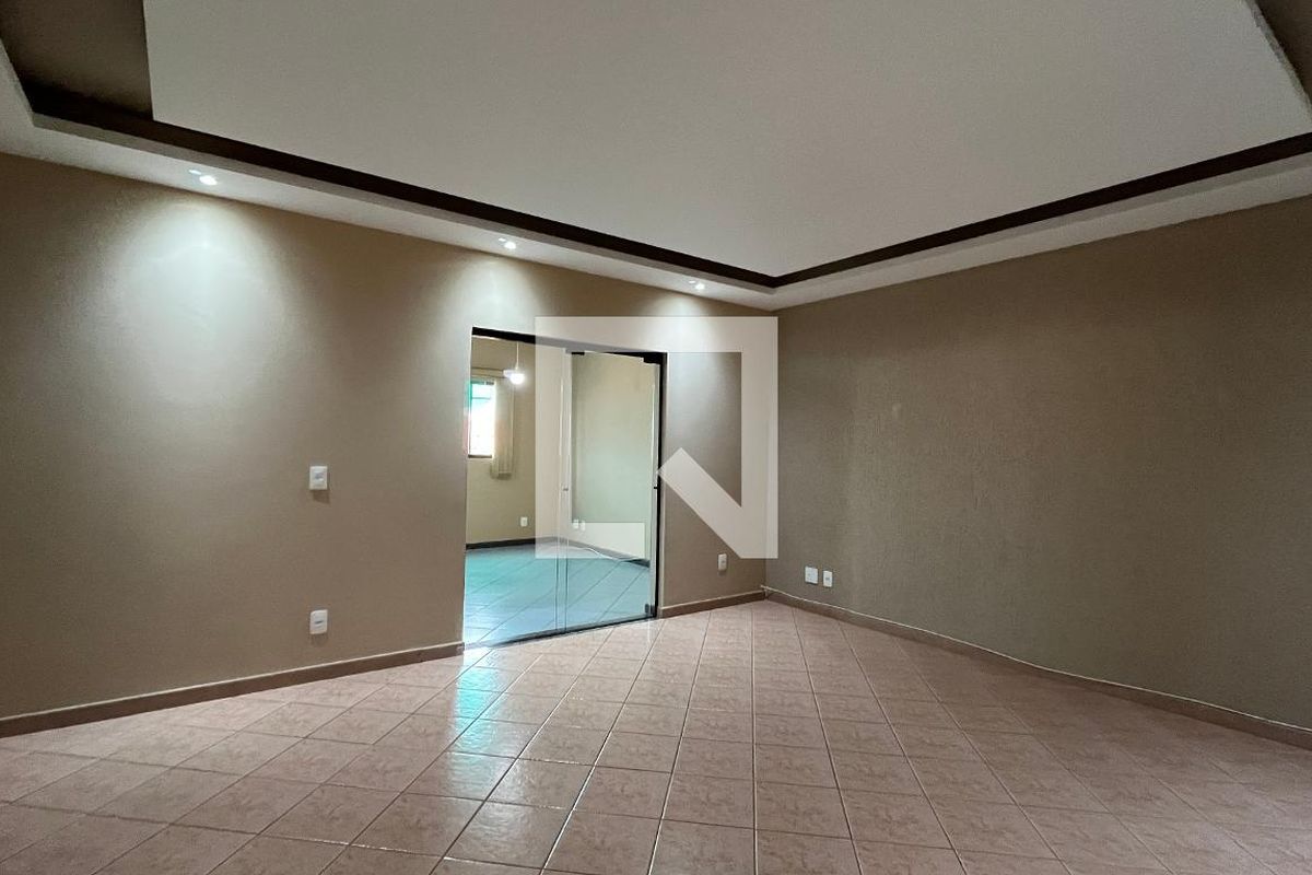 Casa à Venda - Mansões Santo Antônio, 5 Quartos,  407 m2 em , Campinas - sp | SoloBR