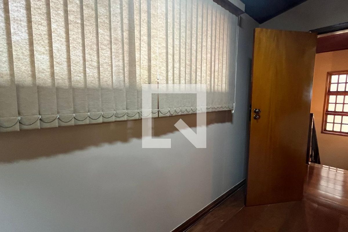 Casa à Venda - Mansões Santo Antônio, 5 Quartos,  407 m2 em , Campinas - sp | SoloBR