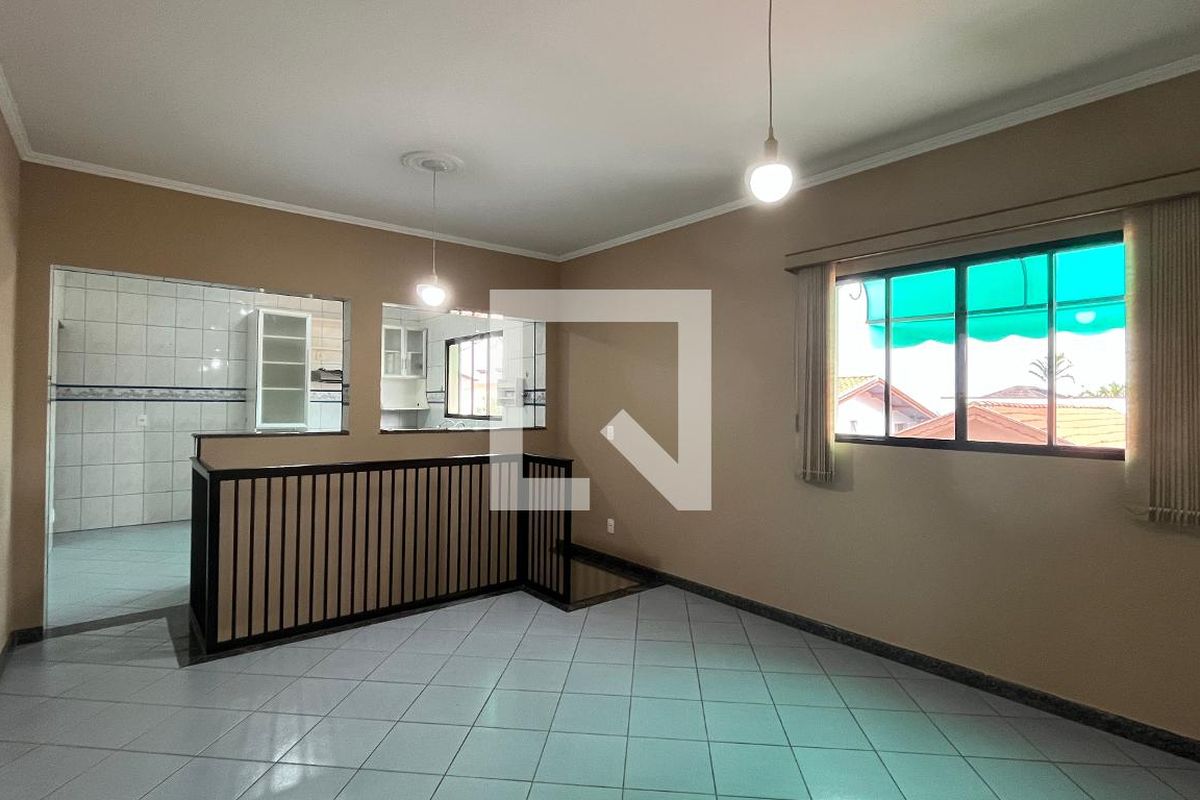 Casa à Venda - Mansões Santo Antônio, 5 Quartos,  407 m2 em , Campinas - sp | SoloBR