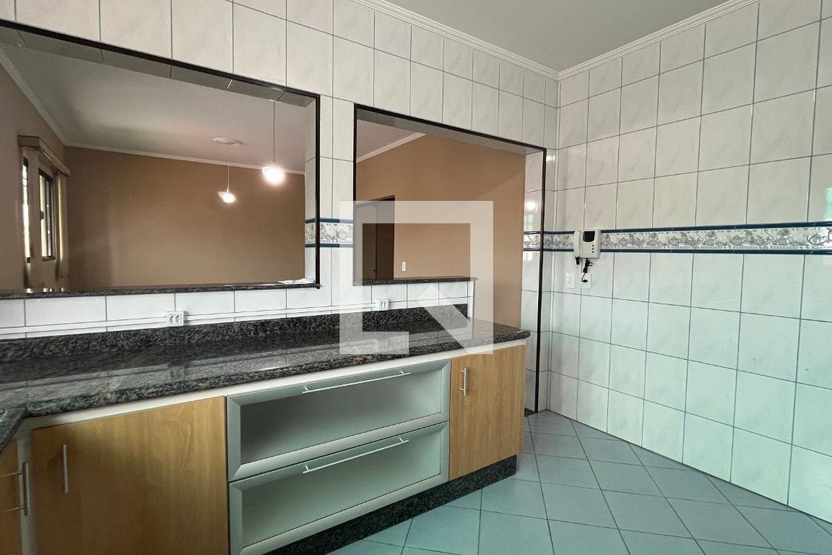 Casa à Venda - Mansões Santo Antônio, 5 Quartos,  407 m2 em , Campinas - sp | SoloBR