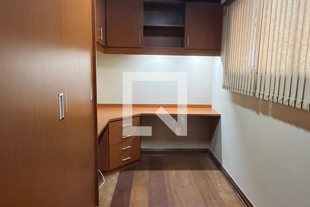 Casa à Venda - Mansões Santo Antônio, 5 Quartos,  407 m2 em , Campinas - sp | SoloBR