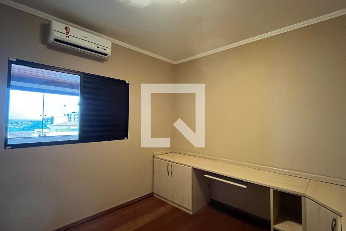 Casa à Venda - Mansões Santo Antônio, 5 Quartos,  407 m2 em , Campinas - sp | SoloBR