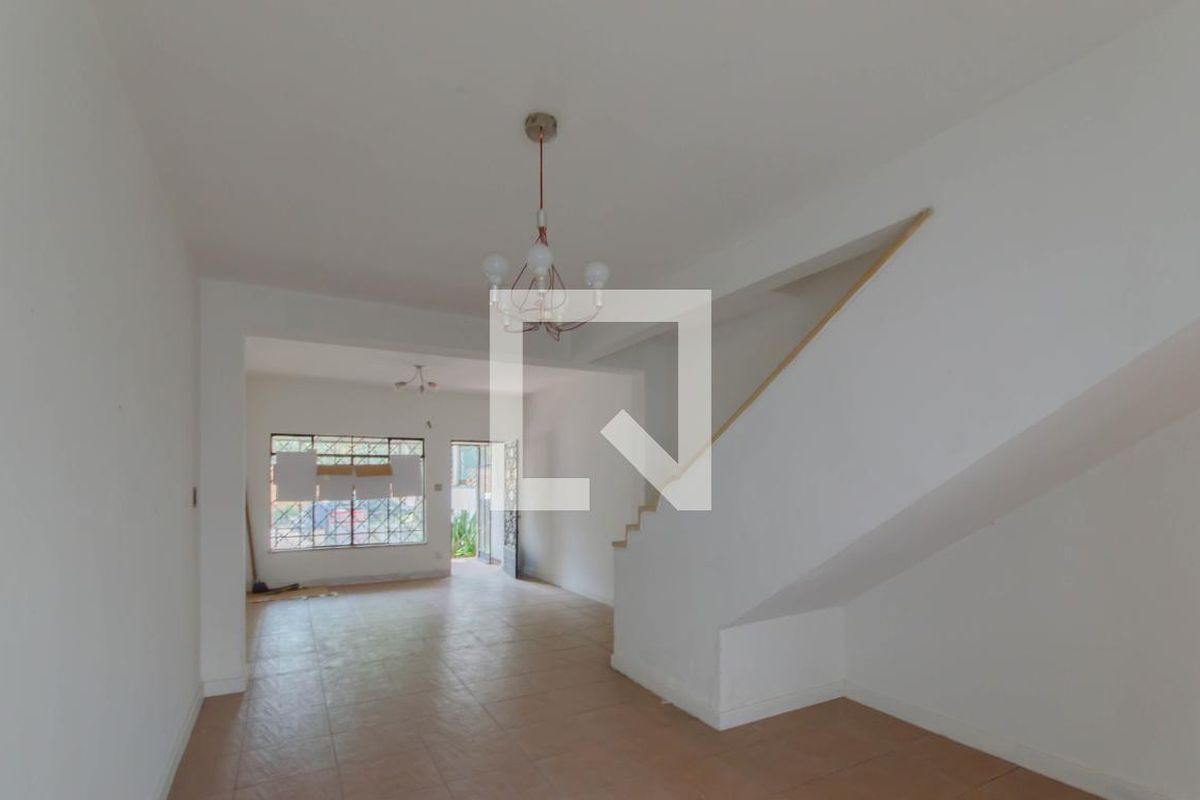 Casa, 3 quartos, 160 m² - Foto 1
