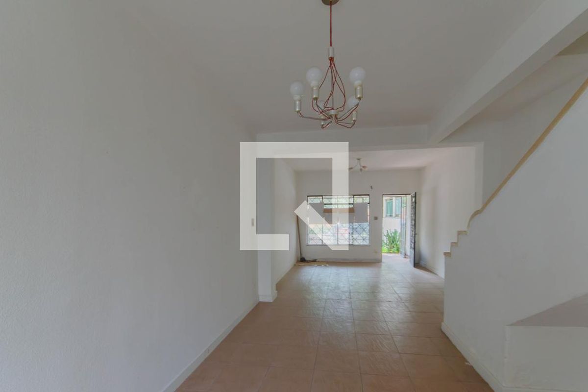 Casa, 3 quartos, 160 m² - Foto 2