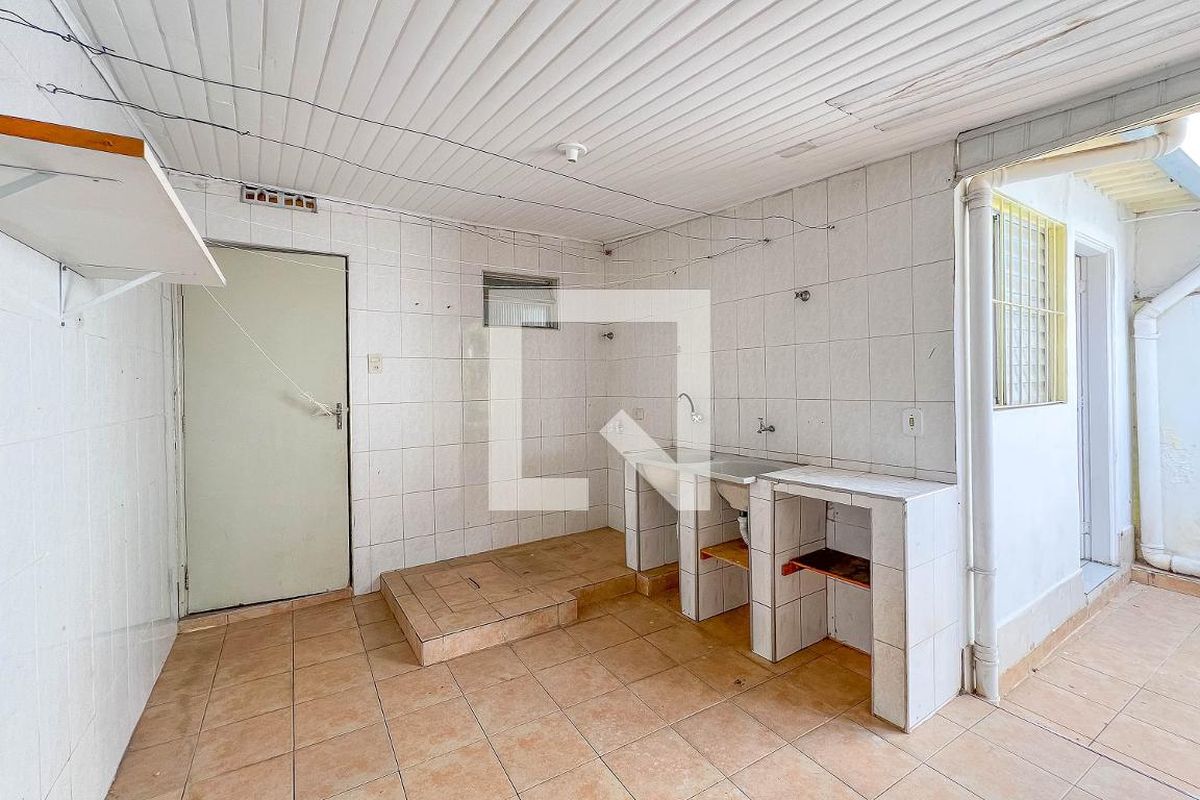 Casa, 2 quartos, 180 m² - Foto 50