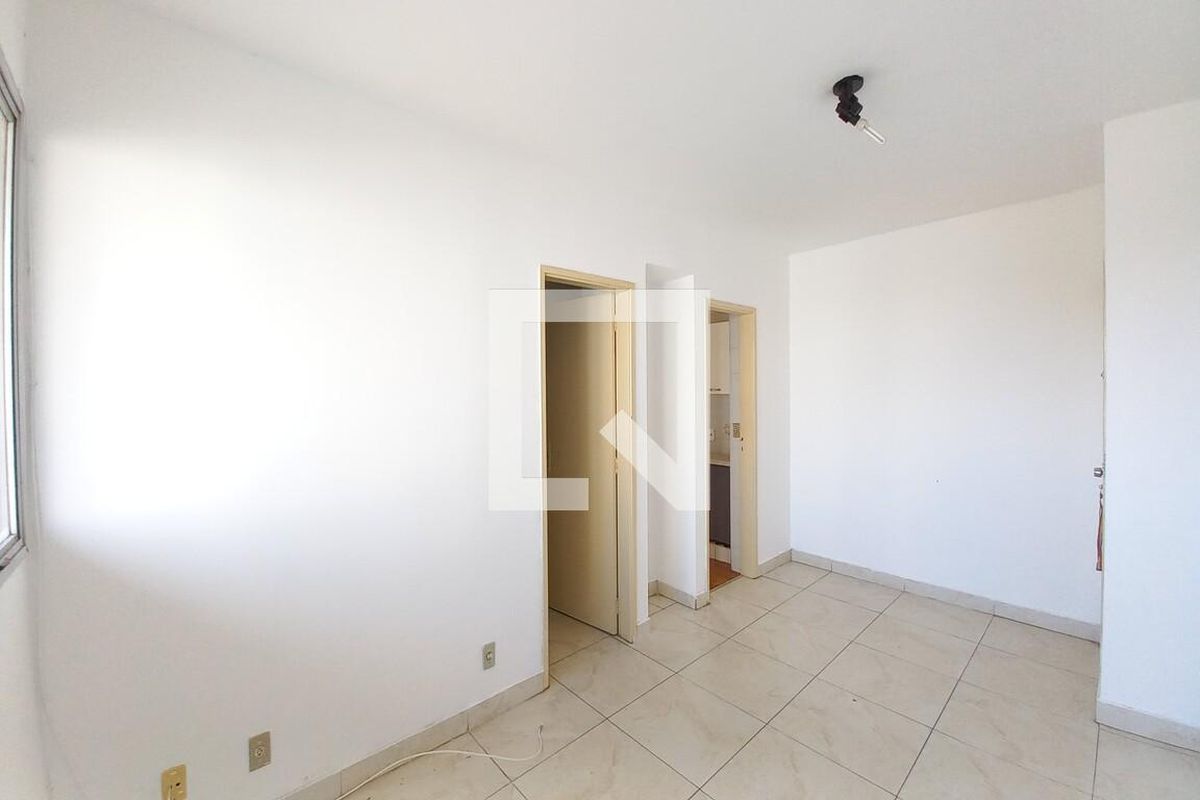 Apartamento à Venda - Centro, 1 Quarto,  55 m2 em , Campinas - sp | SoloBR