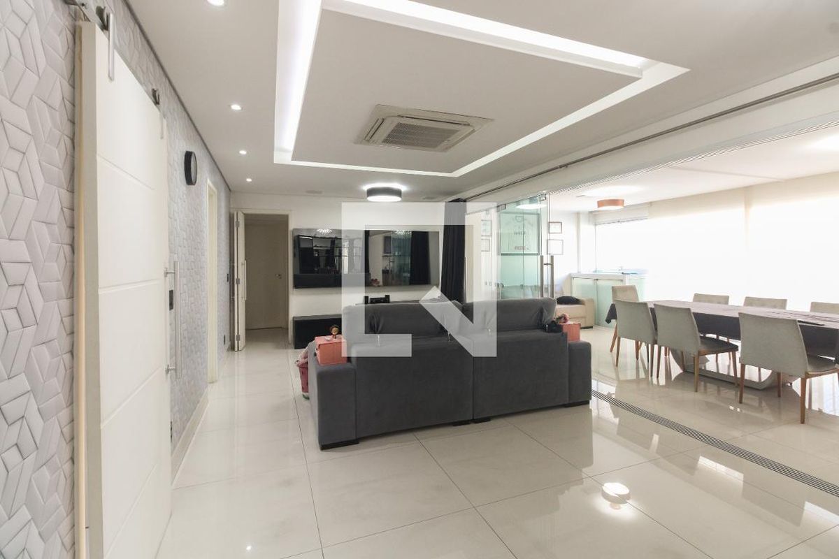 Apartamento, 3 quartos, 135 m² - Foto 2