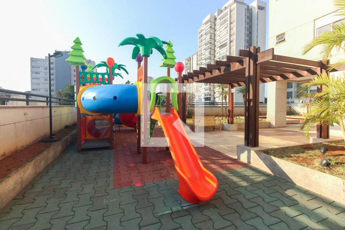 Apartamento, 3 quartos, 135 m² - Foto 136