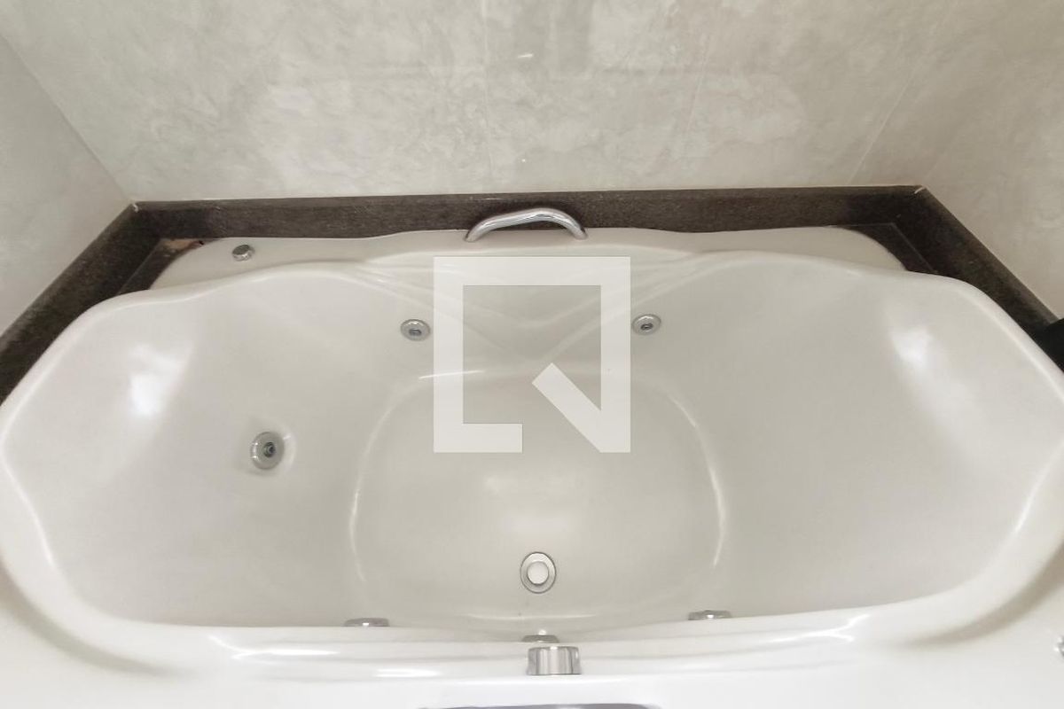 Casa à Venda - Parque Prado, 4 Quartos,  334 m2 em , Campinas - sp | SoloBR