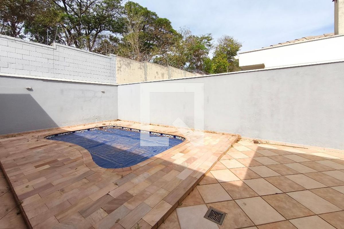 Casa à Venda - Parque Prado, 4 Quartos,  334 m2 em , Campinas - sp | SoloBR