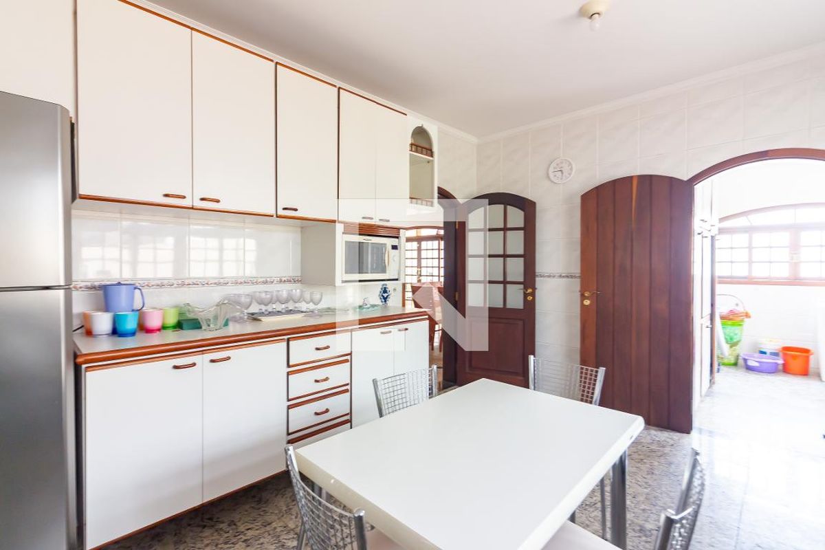 Casa, 4 quartos, 262 m² - Foto 86
