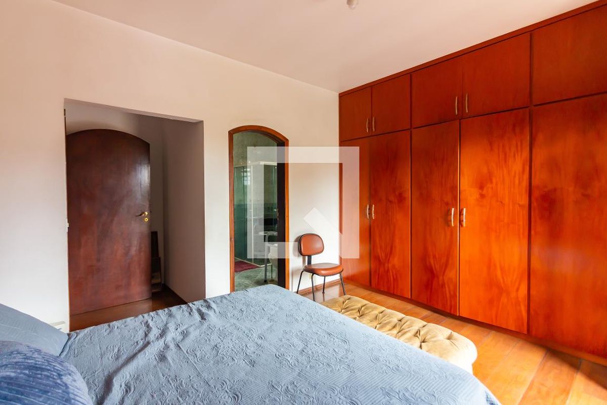 Casa, 4 quartos, 262 m² - Foto 54