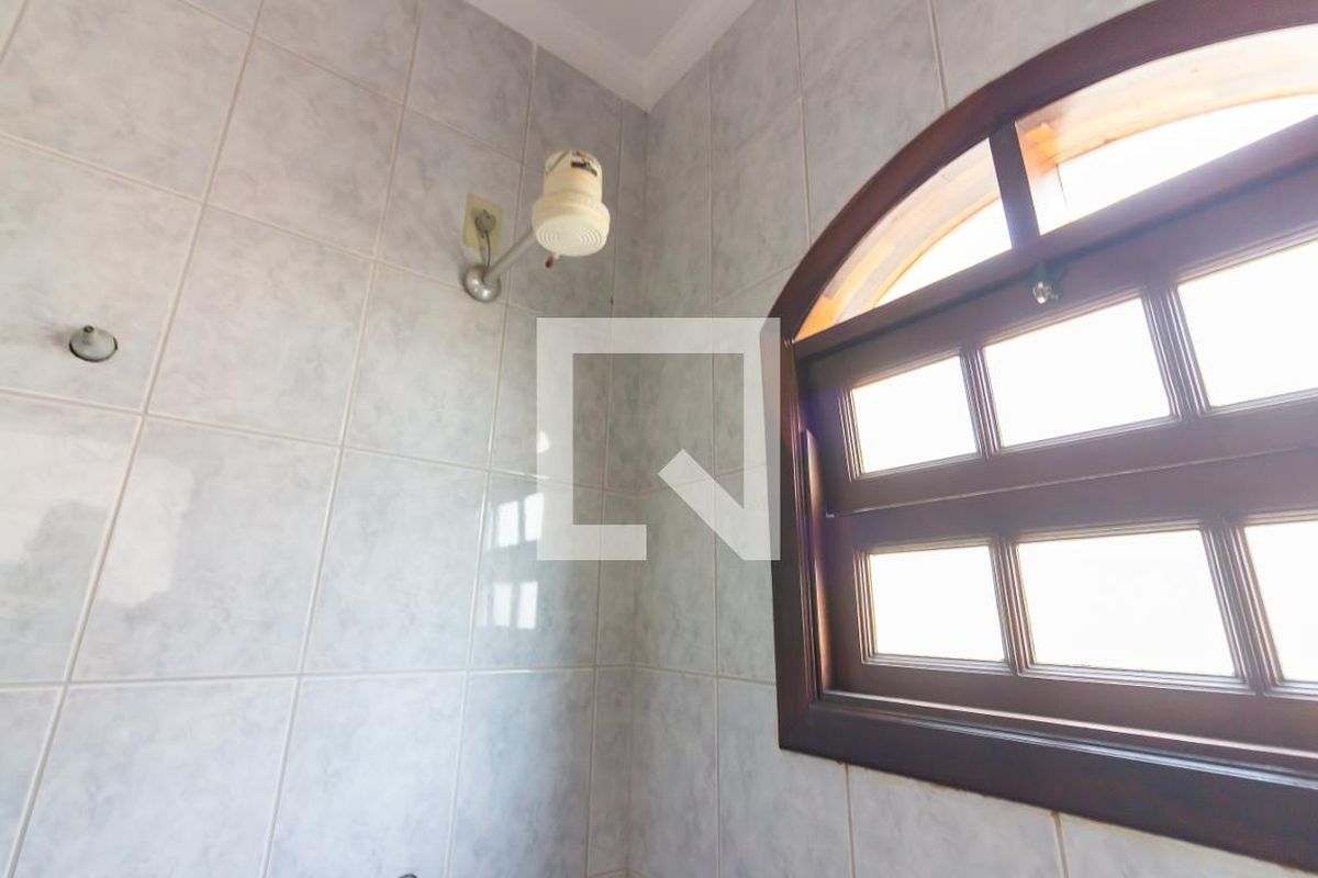 Casa, 4 quartos, 262 m² - Foto 98