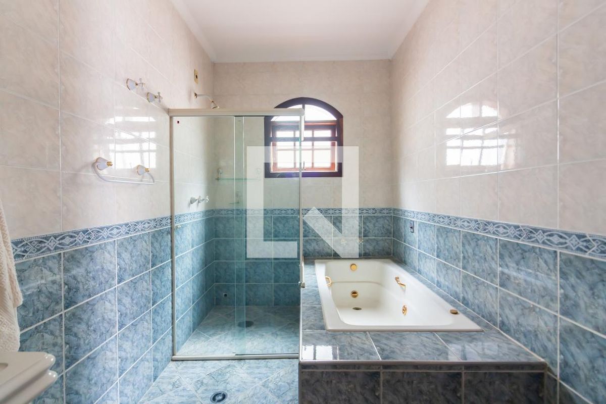 Casa, 4 quartos, 262 m² - Foto 72