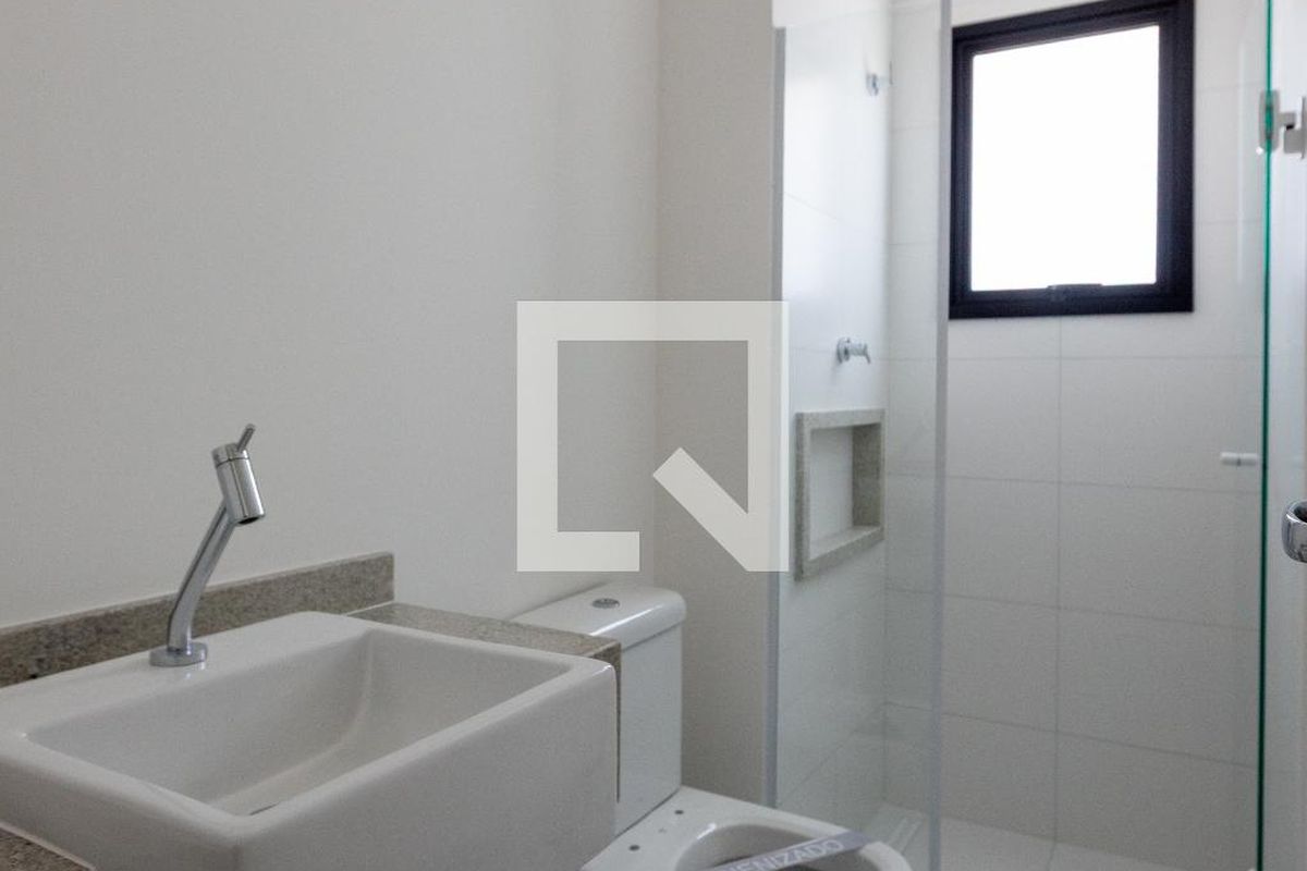 Apartamento à Venda - Bosque, 1 Quarto,  46 m2 em , Campinas - sp | SoloBR