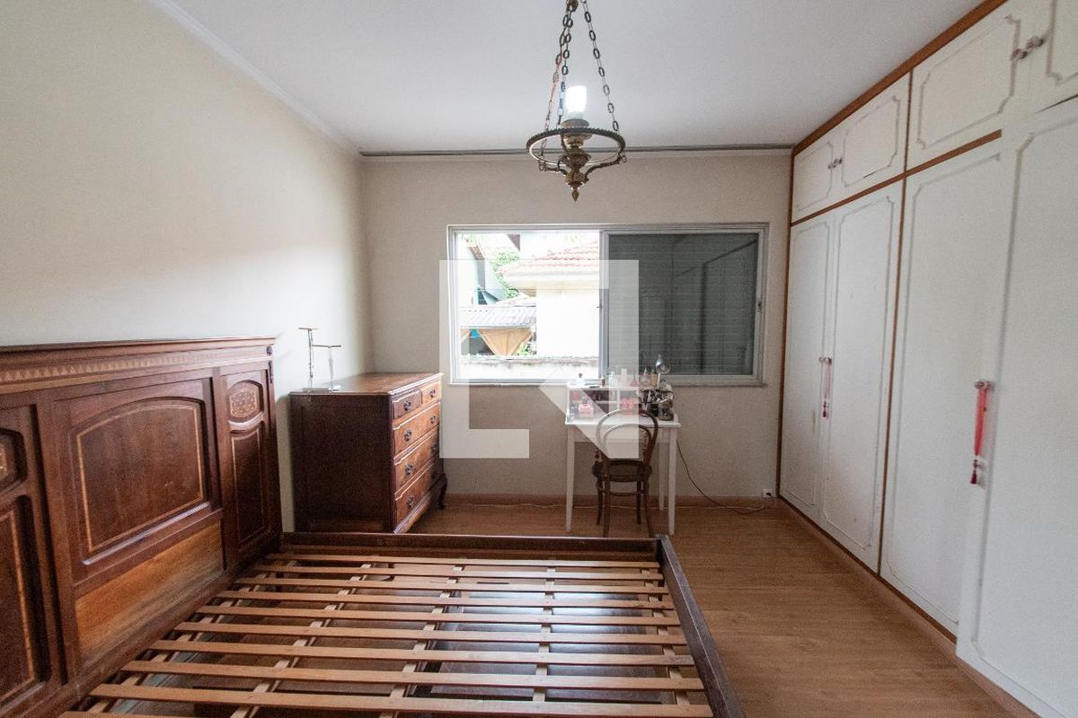 Casa, 3 quartos, 259 m² - Foto 32