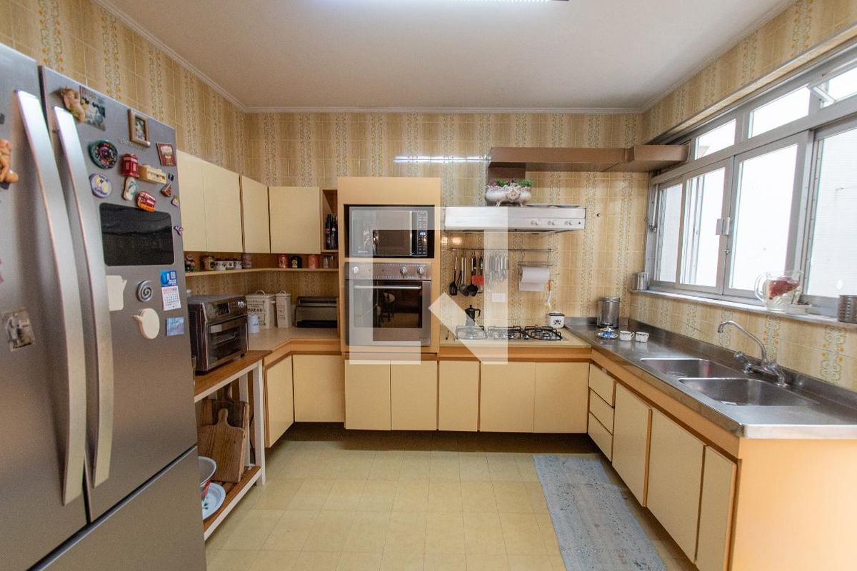 Casa, 3 quartos, 259 m² - Foto 92