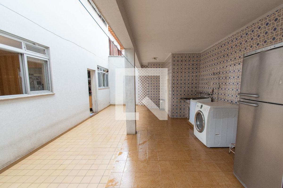 Casa, 3 quartos, 259 m² - Foto 100