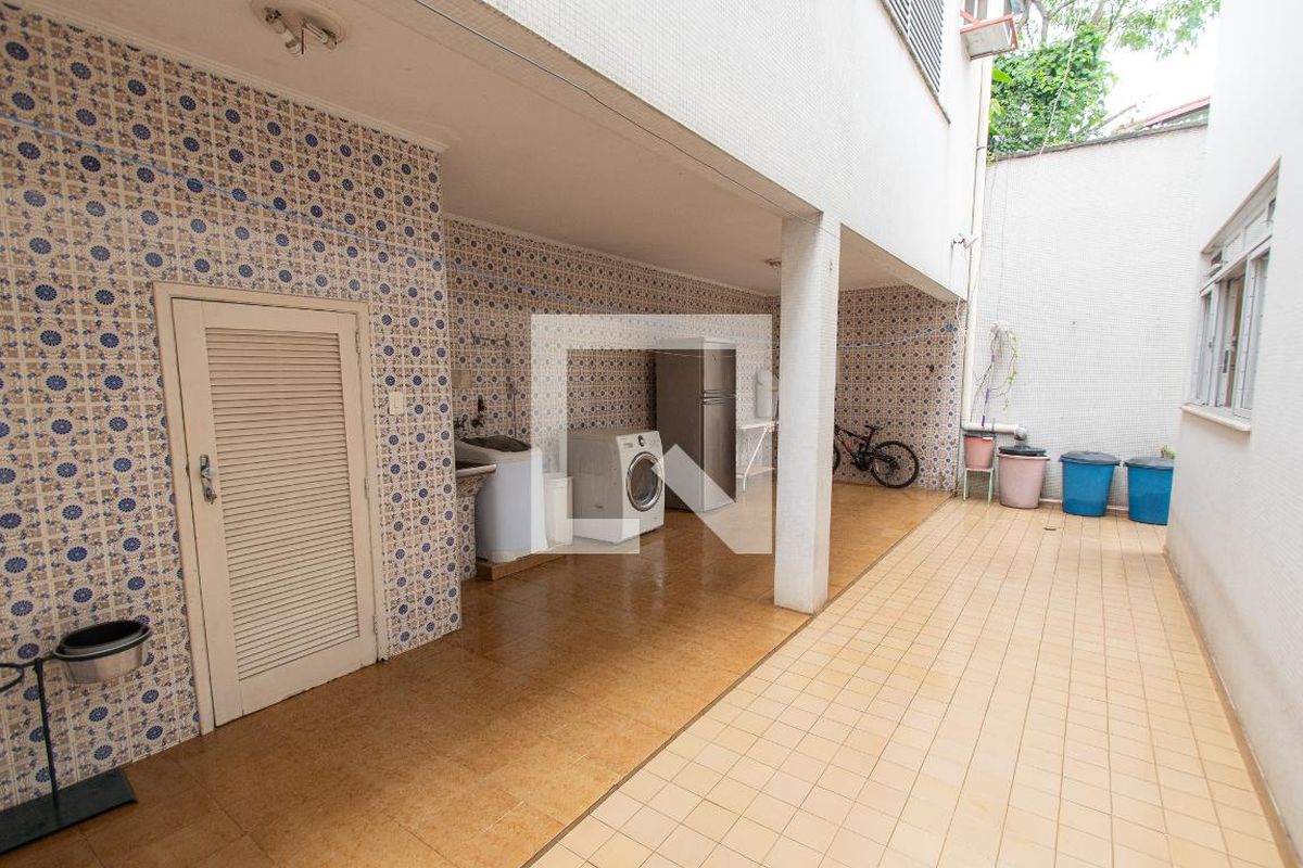 Casa, 3 quartos, 259 m² - Foto 94