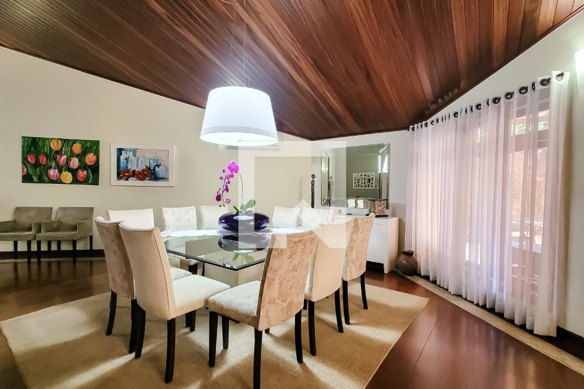Casa à Venda - Mansões Santo Antônio, 4 Quartos,  350 m2 em , Campinas - sp | SoloBR